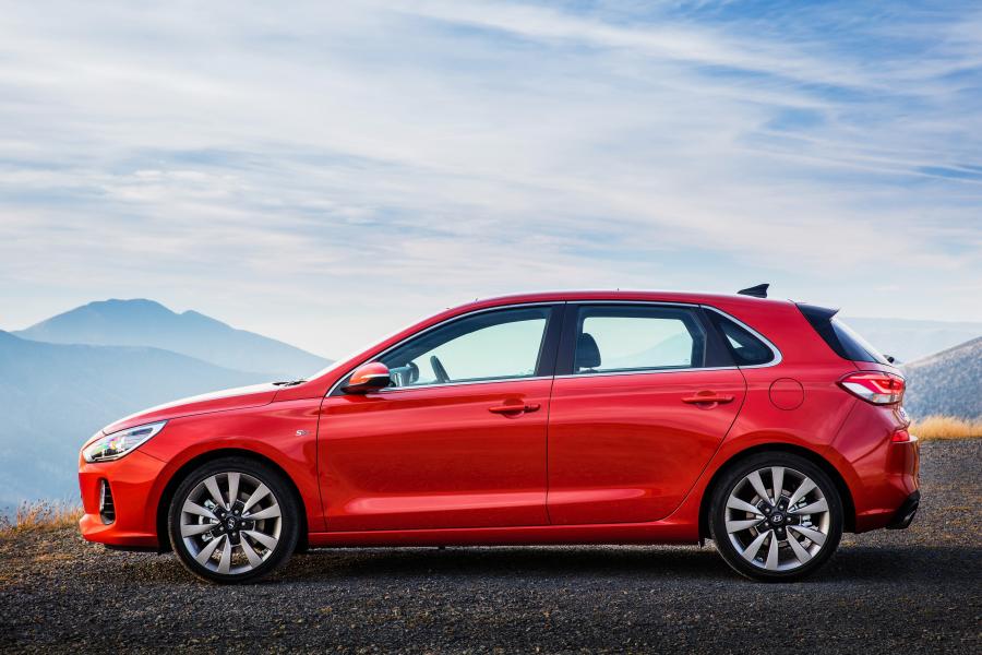 Hyundai i30 SR 2017 года  (AU) (фото 22 из 34)